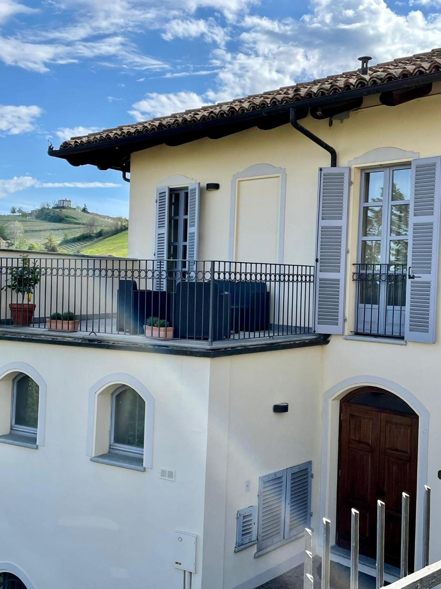 Albergo Castiglione Langhe Castiglione Tinella Exteriér fotografie