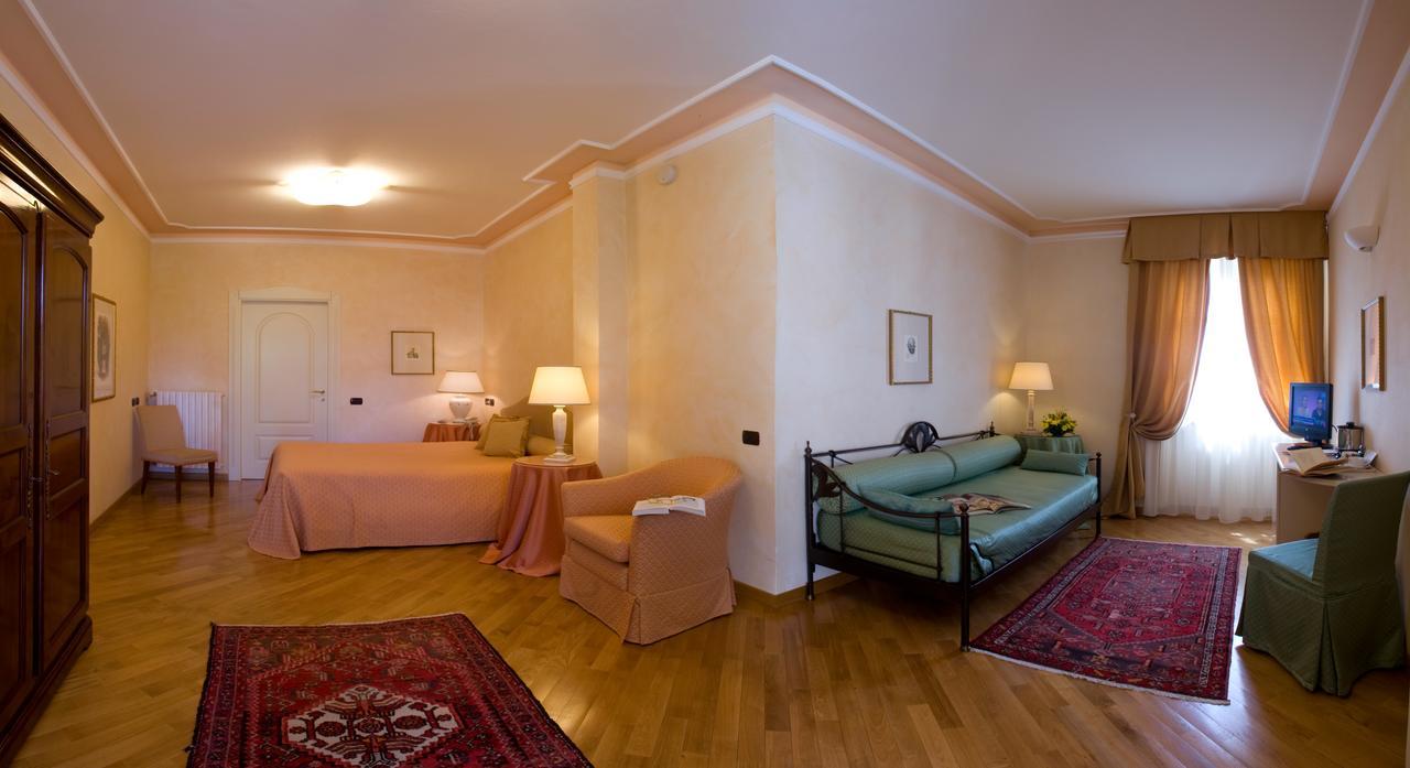 Albergo Castiglione Langhe Castiglione Tinella Exteriér fotografie