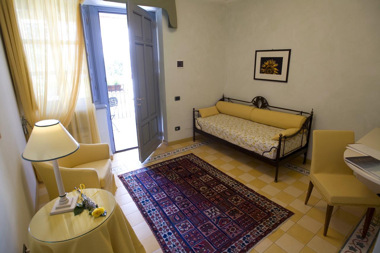 Albergo Castiglione Langhe Castiglione Tinella Exteriér fotografie
